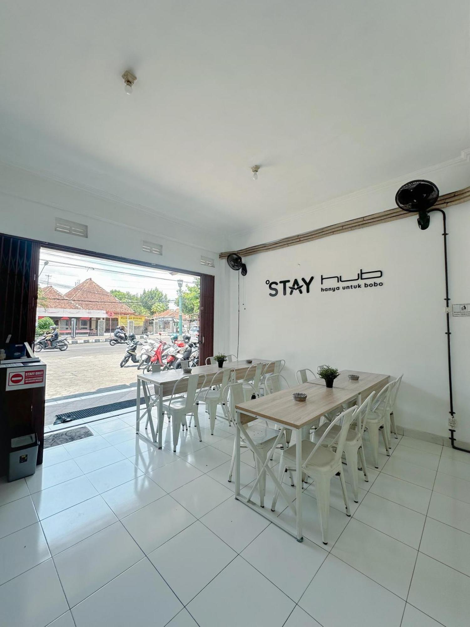Stay Hub Jogyakarta Zewnętrze zdjęcie
